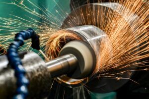 Ersetzt CNC-Schleifen das Drehen bei der Bearbeitung von Präzisionsbohrungen? CNC Partner cnc-partner-80